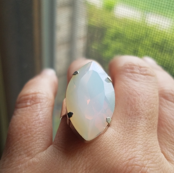Swarovski Elements Huge Moonlight Marquis Statement Ring NWT - Picture 9 of 13